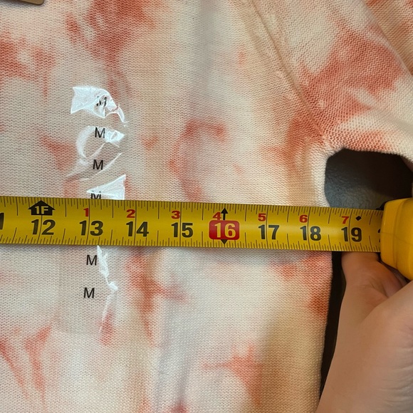 NWT Weatherproof Vintage Sz Med Women’s Coral Tie Dye Knit Hoodie Top Ret $79! - Picture 9 of 12